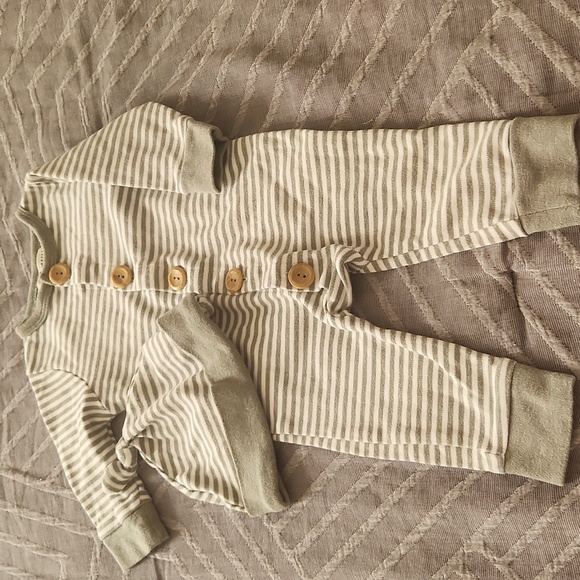 Rabbit + Bear Other - RABBIT + BEAR Green and White Striped Buttoned Onesie with Matching Hat